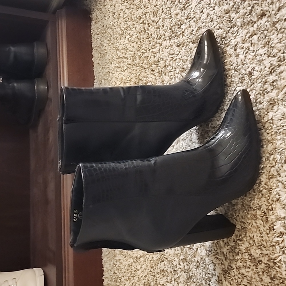 Black Lulas Boots